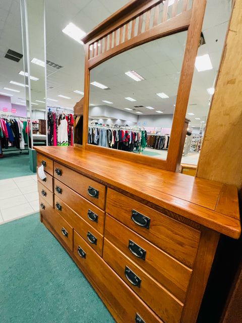 Dresser